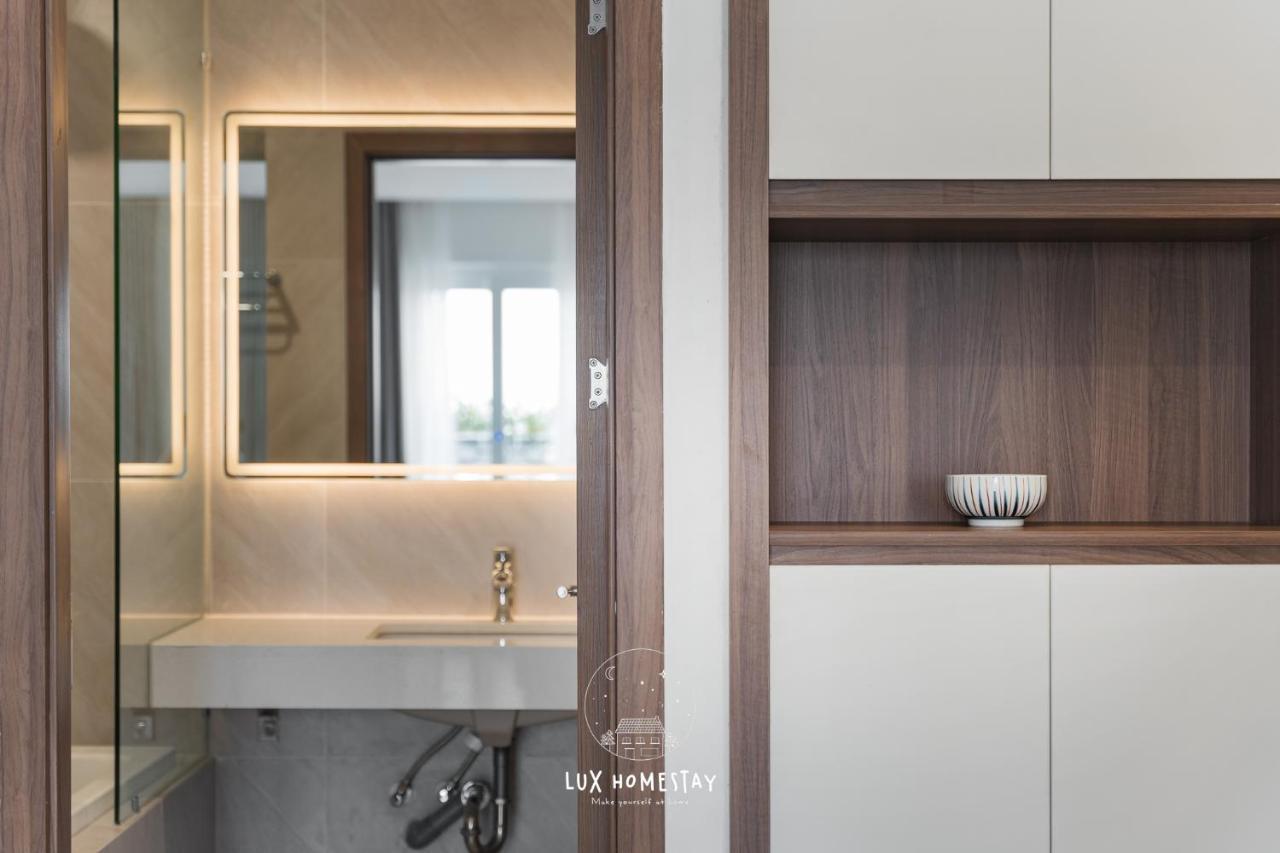 Lux Westlake Studio Hanoi Buitenkant foto